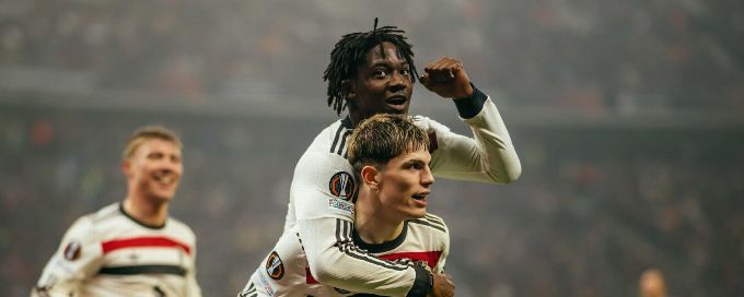 Kobbie Mainoo nets as Man United reach Europa League knockouts