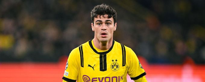 USA's Gio Reyna joins Gladbach from Borussia Dortmund