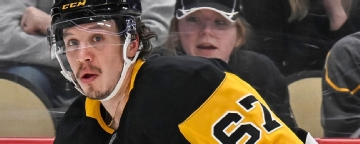 Penguins' Rakell has broken hand, out 6-8 weeks