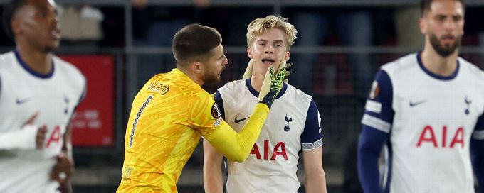 Bergvall own goal condemns Spurs to defeat at AZ