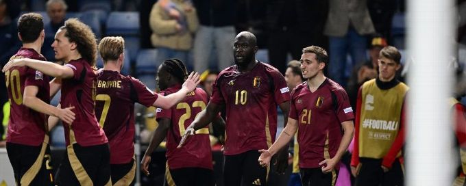 Lukaku's late double leads Belgium win over Ukraine