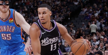 Kings' Murray out for start of season with UCL tear