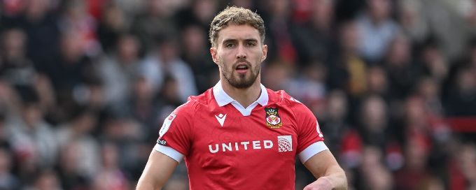 Wrexham tighten grip on League One automatic promotion place