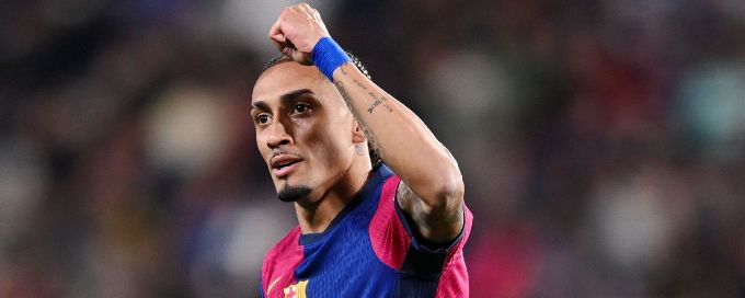 Barcelona survive scare at Valladolid to stay clear of Madrid