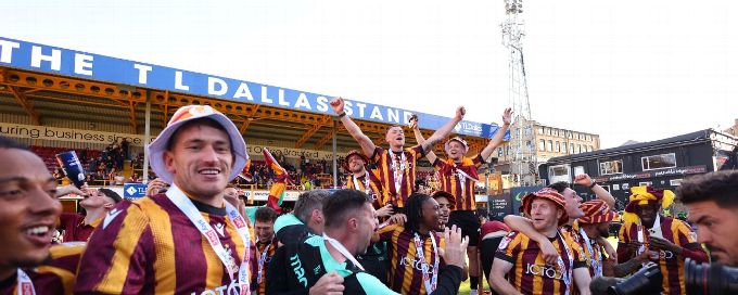 WATCH: Bradford City's 96th-minute promotion-clinching goal