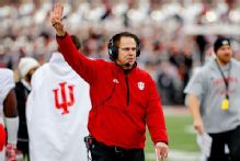 Indiana announces new 8-year, $93M contract for coach Cignetti