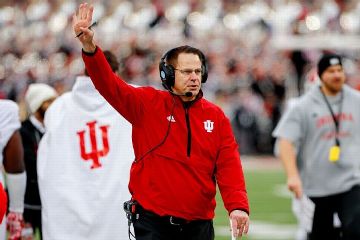 Indiana announces new 8-year, $93M contract for coach Cignetti