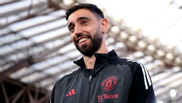 Transfer rumors, news: Man United's Fernandes on Bayern radar