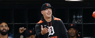 Tigers say manager Hinch's contract extended