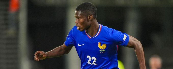 Everton pushing to sign Villarreal's Thierno Barry - source
