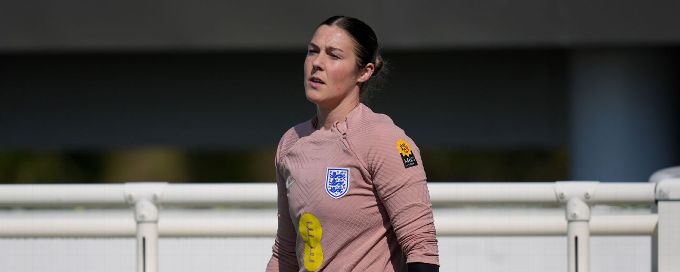 Mary Earps told Sarina Wiegman 'bad behaviour is being rewarded' over Hannah Hampton's England recall