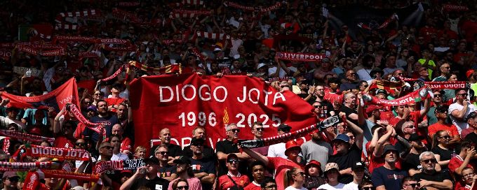 Liverpool pay respects to Diogo Jota in poignant match - in pictures