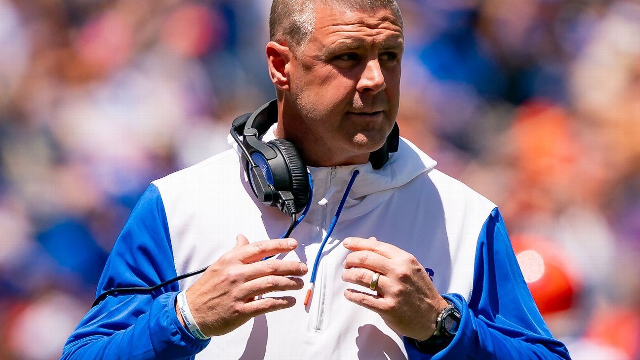 Source: Florida fires Napier after 3-4 start in '25 Source: Florida fires Napier after 3-4 start in '25