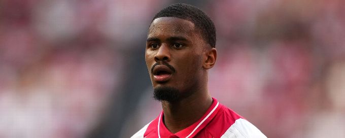Chelsea transfers: Offer made for Ajax defender Hato - sources