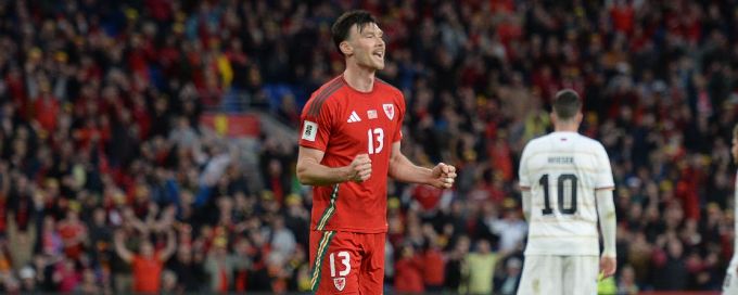 Wrexham interested in signing Wales striker Kieffer Moore