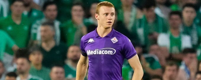 Transfer rumors, news: Man Utd tracking Fiorentina's Comuzzo