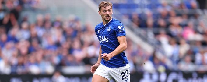Everton's Dewsbury-Hall: Ban for 5 yellows is 'mind boggling'