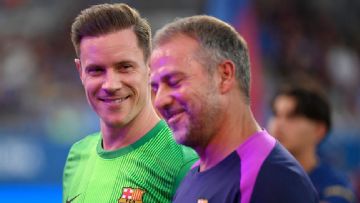 Barcelona keeper Ter Stegen must decide his future - Flick