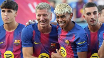 Transfer rumors, news: Ratcliffe blocks Man United move for Lewandowski