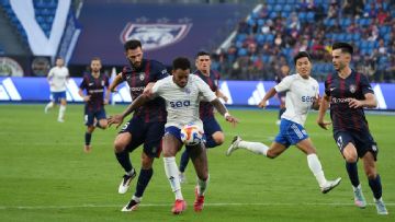 Johor Darul Ta'zim claim bragging rights in first heavyweight Causeway clash with Lion City Sailors