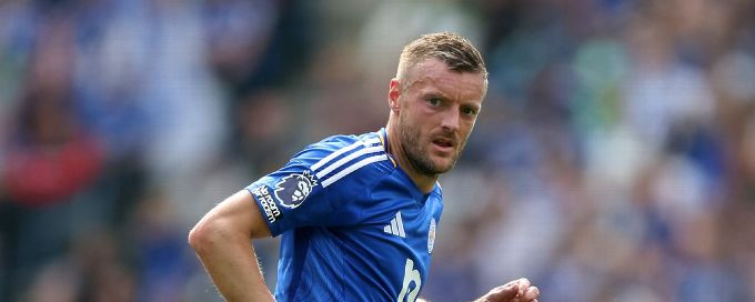 Jamie Vardy completes move to Serie A side Cremonese