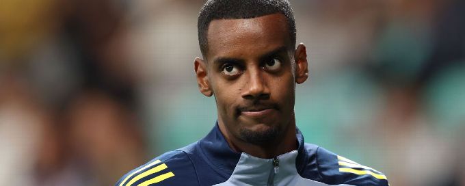 Alexander Isak: 'Risk too great' to play Slovenia - Sweden boss