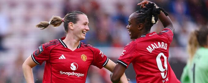 Man United open WSL campaign with 4-0 Leicester win