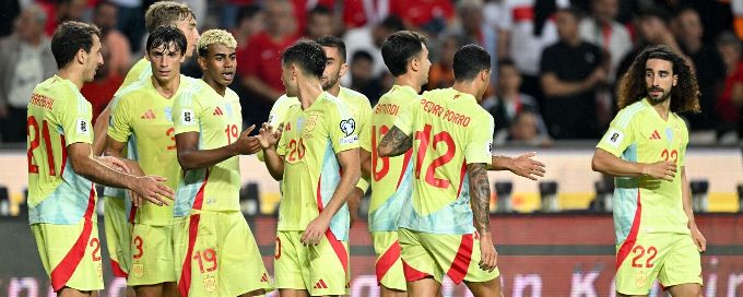 Arsenal's Mikel Merino nets 3 in Spain rout of Turkey