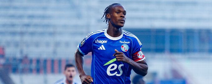 Chelsea agree deal to sign RC Strasbourg's Emanuel Emegha