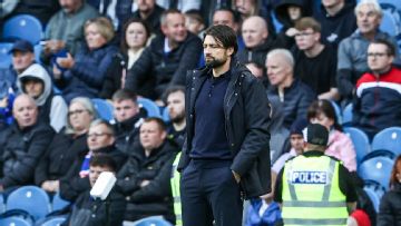 Rangers boss Martin says he won't resign after Hearts defeat