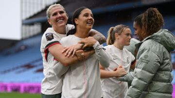 Kerr's scoring return after 640 days boosts Chelsea's UWCL hopes