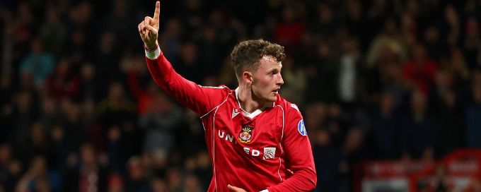 Wrexham reach League Cup 4th round for 1st time in 48 years