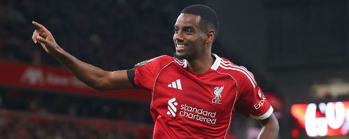 Isak scores 1st Liverpool goal, Ekitike sees red after winner