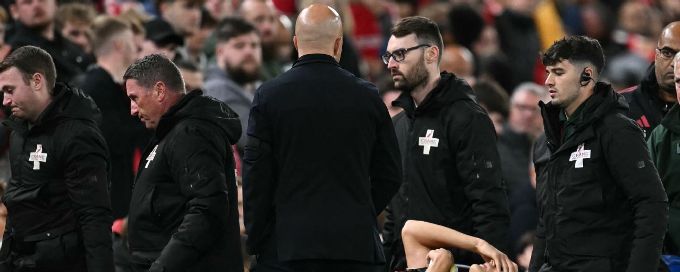 Liverpool's Leoni vows to return from injury as soon as possible