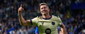 Transfer rumors, news: Man United target Barça's Lewandowski