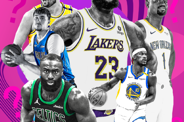 Тренер Ник Нерс и игрок Кайл Лоури играют в гольф