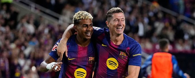Barcelona rally to beat Sociedad, back on top in LaLiga
