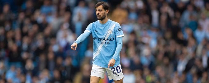 Bernardo Silva makes call on Man City future, remains coy