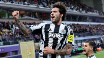 Transfer rumors, news: Man United want Tonali to replace Casemiro