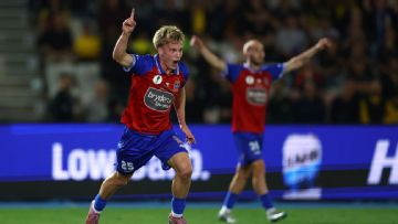 Jets down high-flying Heidelberg to win Australia Cup