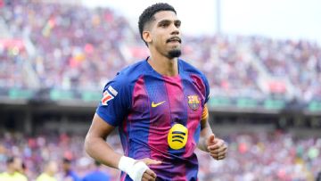 Ronald Araújo returns to Barcelona training after mental health break