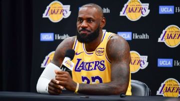 Source: Bettors allegedly got injury info on LeBron James