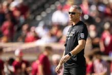 Pittsburgh hands reeling Seminoles third straight ACC loss