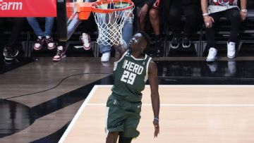 Bucks sign Alex Antetokounmpo to two-way contract