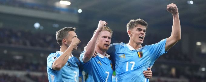 De Bruyne leads Belgium past Wales to top qualifying group