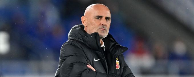 Report: Kevin Muscat strong candidate for vacant Rangers job