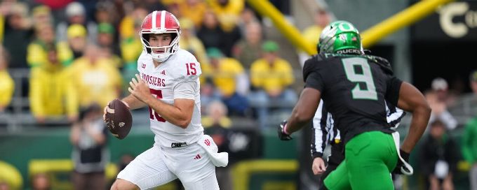 College football futures: Beck new Heisman favorite and why now is the time to bet on the Hoosiers to win it all