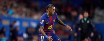 Barcelona's Raphinha (hamstring) to miss Clásico - source