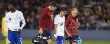 Christian Pulisic subbed off early in U.S. win over Australia