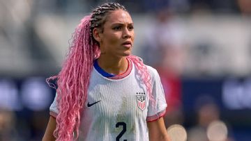 Rodman and Shaw recalled to USWNT squad after six month absence